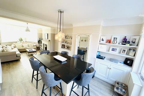 39 Bramerton Road, Beckenham, BR3 3NZ