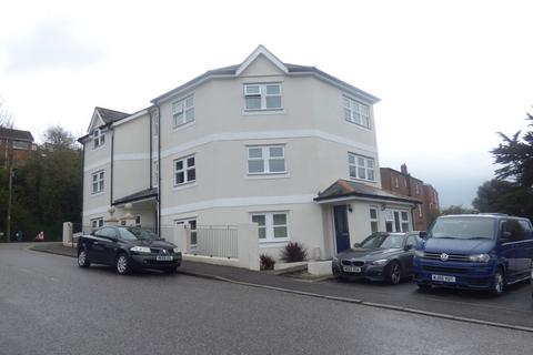 2 bedroom apartment to rent, Coombe Park Road, Teignmouth