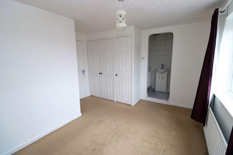 12 Chandlers Keep, Brownhills, Walsall, WS8 7EQ