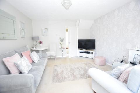 90 Danvers Drive, Church Crookham, Fleet, GU52 0ZE