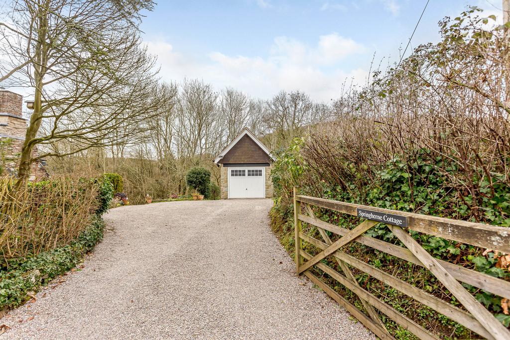 Bulls Hill, Walford 4 bed cottage £675,000