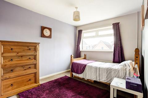 42 Camborne Close, Congleton, CW12 3BG