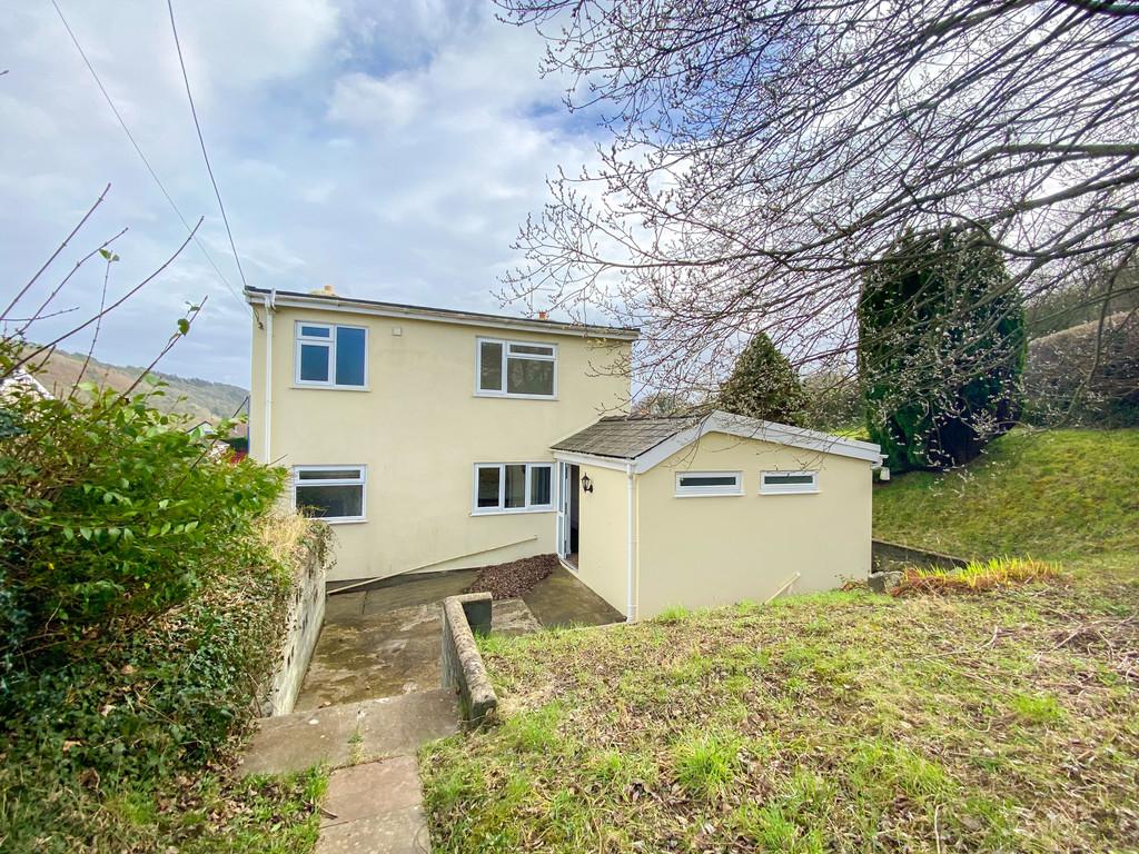 Llanfarian, Aberystwyth 4 bed detached house £249,000