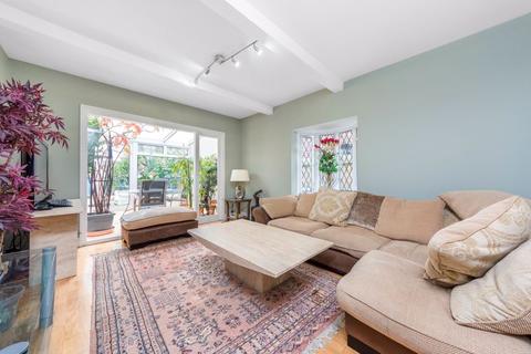 68 Blendon Road, Bexley, DA5 1BS