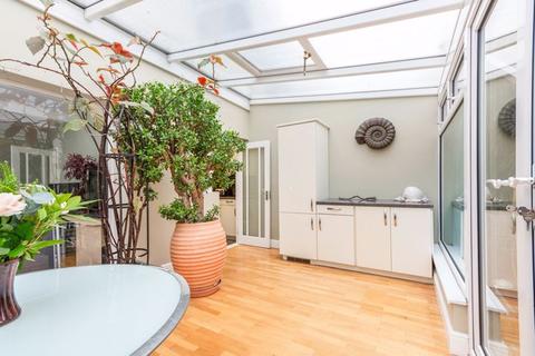 68 Blendon Road, Bexley, DA5 1BS