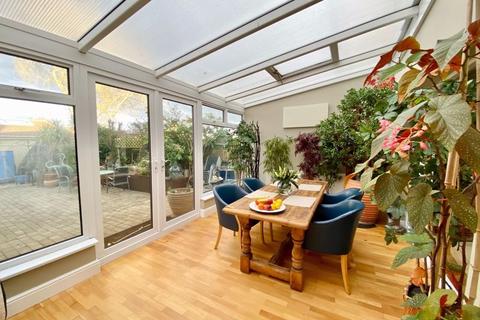 68 Blendon Road, Bexley, DA5 1BS