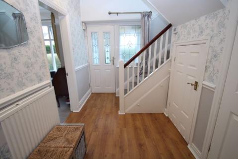 11 Barlow Fold Road, Romiley, Stockport, SK6 4LH