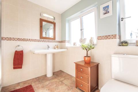 37 Nidd Approach, Wetherby, LS22 7UJ