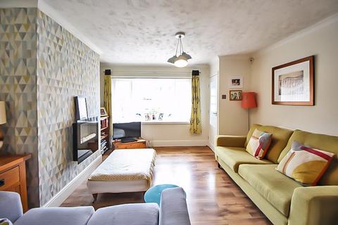 13 Harcourt Drive, Lower Gornal, Dudley, DY3 2PW