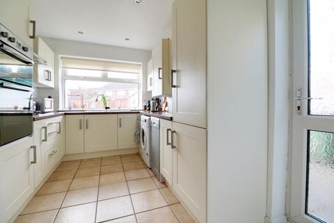 106 Warwick Road, Scunthorpe, DN16 1EU