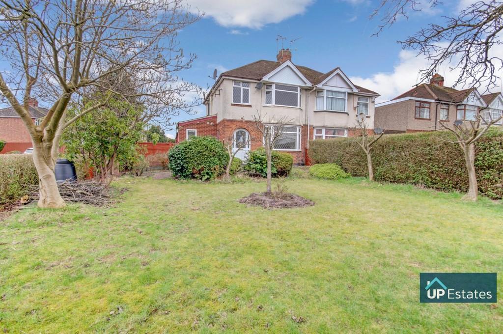 Jobs Lane, Coventry 3 bed semidetached house £300,000