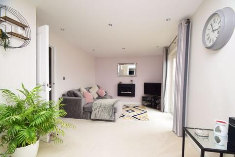 47 Blue Cedar Drive, Streetly, Sutton Coldfield, B74 2AE