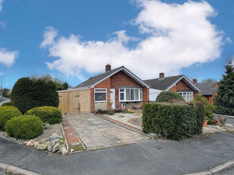 Hayes View Drive, Cheslyn Hay... 2 bed detached bungalow £250,000