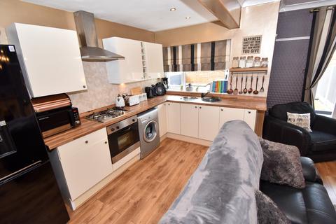 5 Auburn Grove, Blackpool, FY1 5NJ