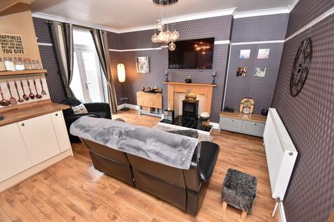 5 Auburn Grove, Blackpool, FY1 5NJ