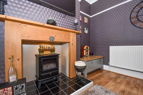 5 Auburn Grove, Blackpool, FY1 5NJ