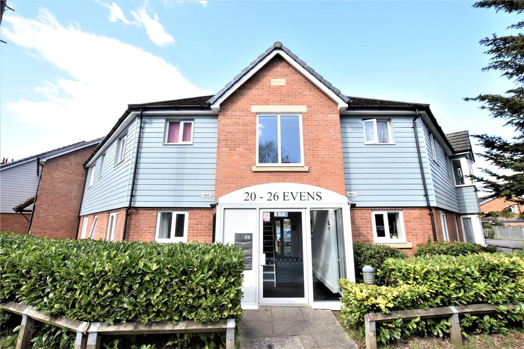 Rise Road, Sunningdale, Ascot, Berkshire, SL5 2 bed apartment £300,000