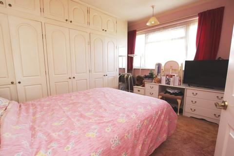 6 Andrew Close, Crayford, Dartford, DA1 4BX