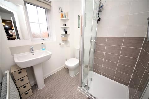 45 Wentworth Road, Stanford-le-hope, SS17 0FE