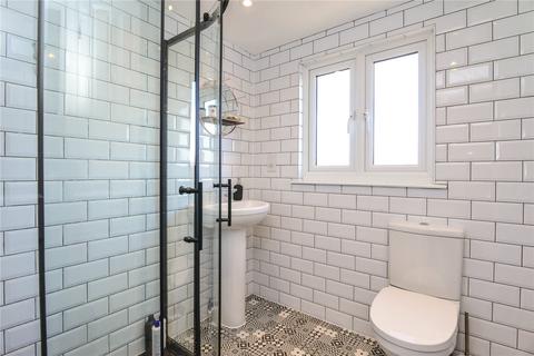 17 Granton Road, London, SW16 5AN