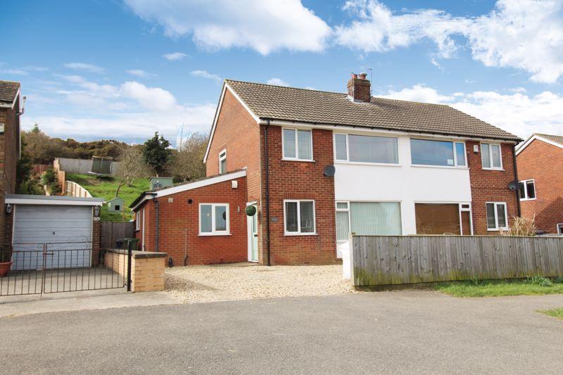 Moor Lane, Scarborough 3 bed semidetached house £220,000