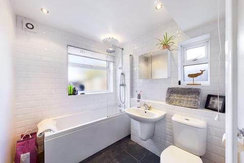 43 North Road, South Ockendon, RM15 6PT