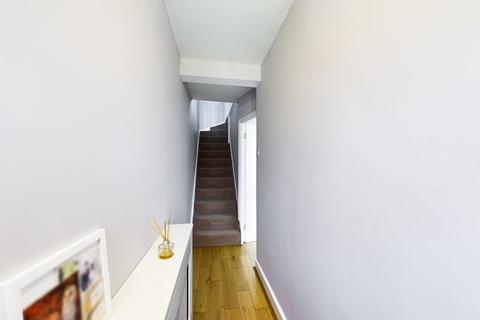 43 North Road, South Ockendon, RM15 6PT
