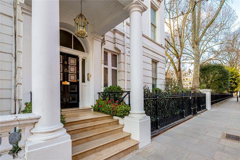 Apartment B, 11 Bina Gardens, London, SW5 0LD