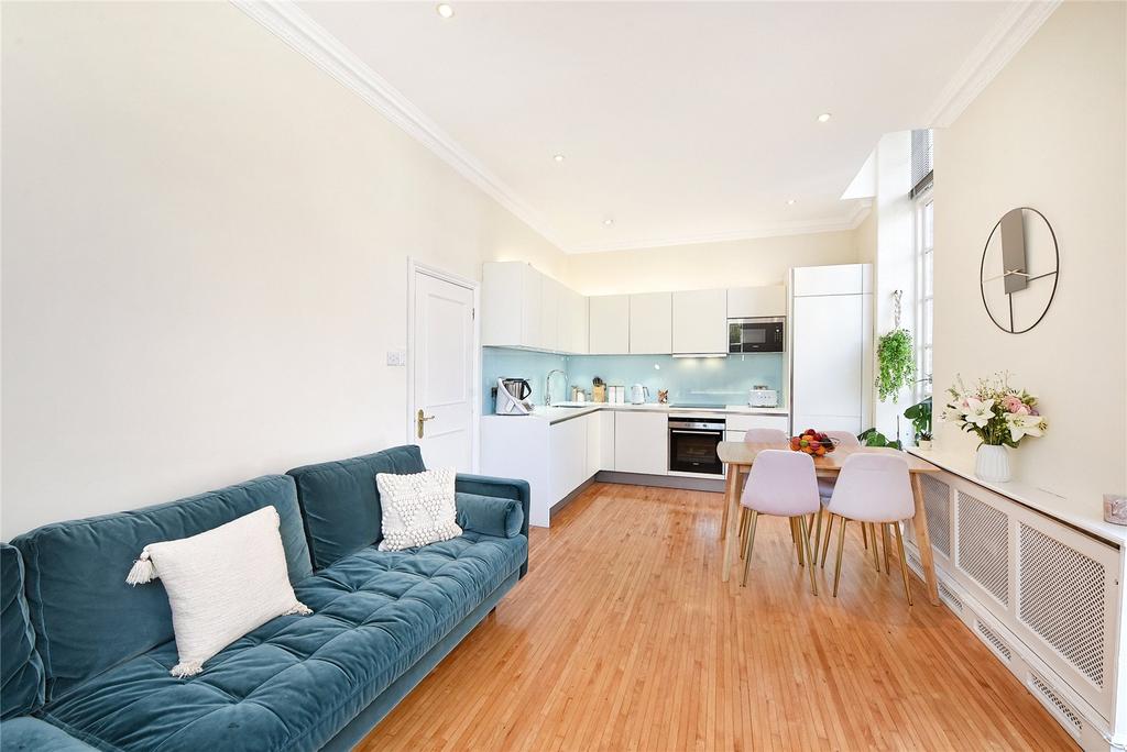 Reception / Kitchen