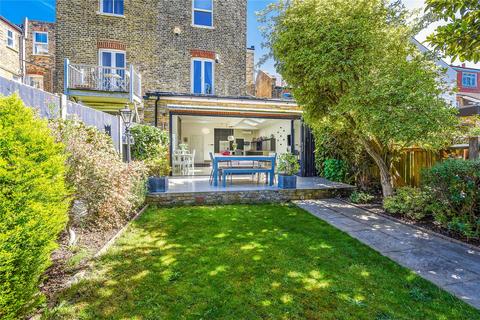 84 Airedale Avenue, London, W4 2NN