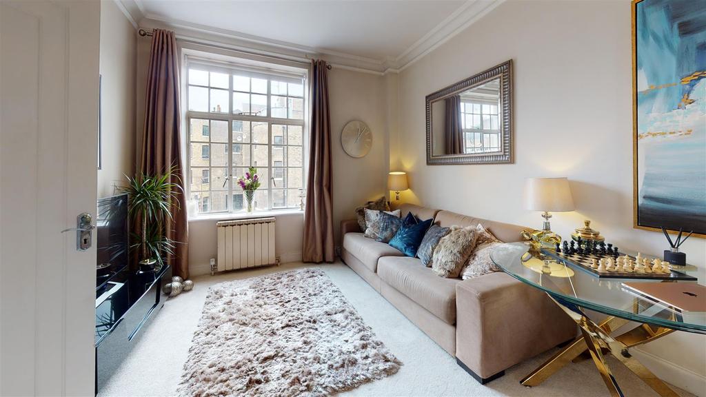 Hallam Street, Marylebone W1W 1 bed flat - £500,000