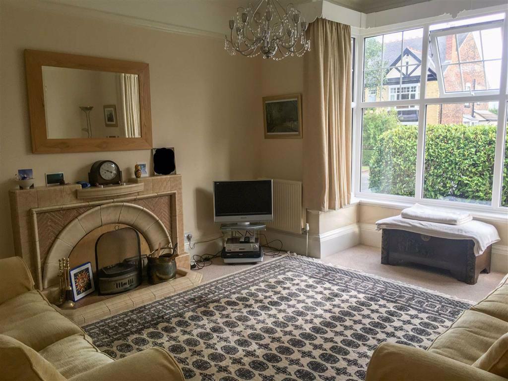 Marlborough Avenue, Hessle, East Riding Of Yorkshire 4 bed semi