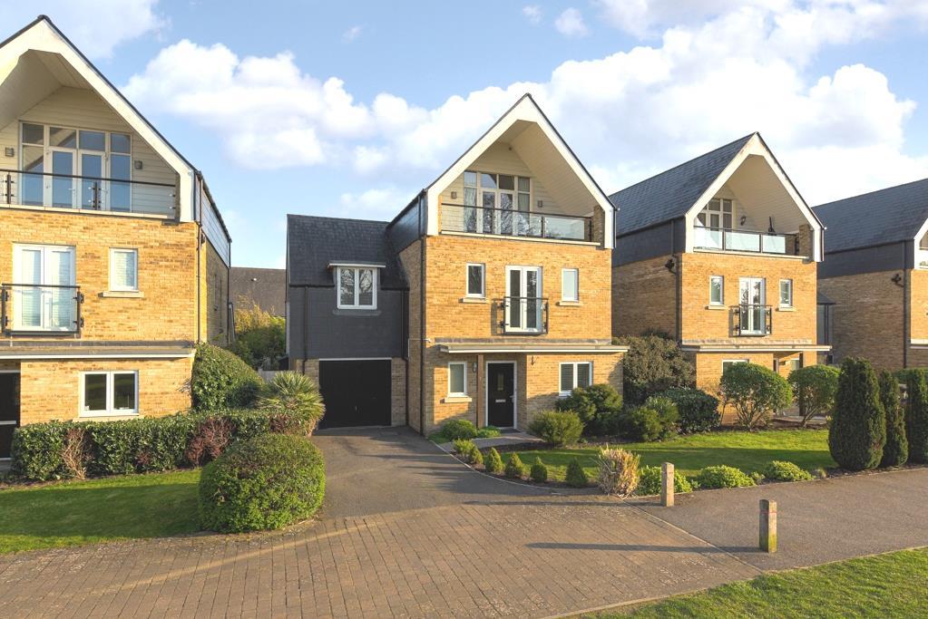 (Rightmove)  (2 of 28)A.jpg