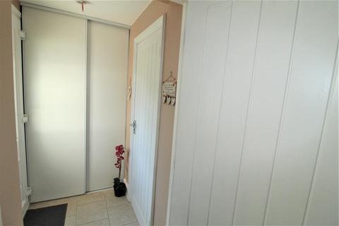 36 Admirals Walk, Minster On Sea, Sheerness, ME12 3BB