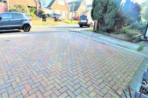 65 Abbey View Drive, Minster On Sea, Sheerness, ME12 2JG