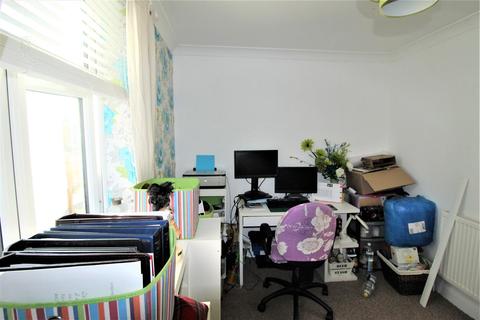 65 Abbey View Drive, Minster On Sea, Sheerness, ME12 2JG