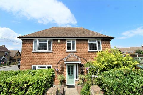 2 Highfield Road, Minster On Sea, Sheerness, ME12 3BA
