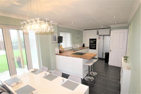 12 Buddle Drive, Minster On Sea, Sheerness, ME12 3EP