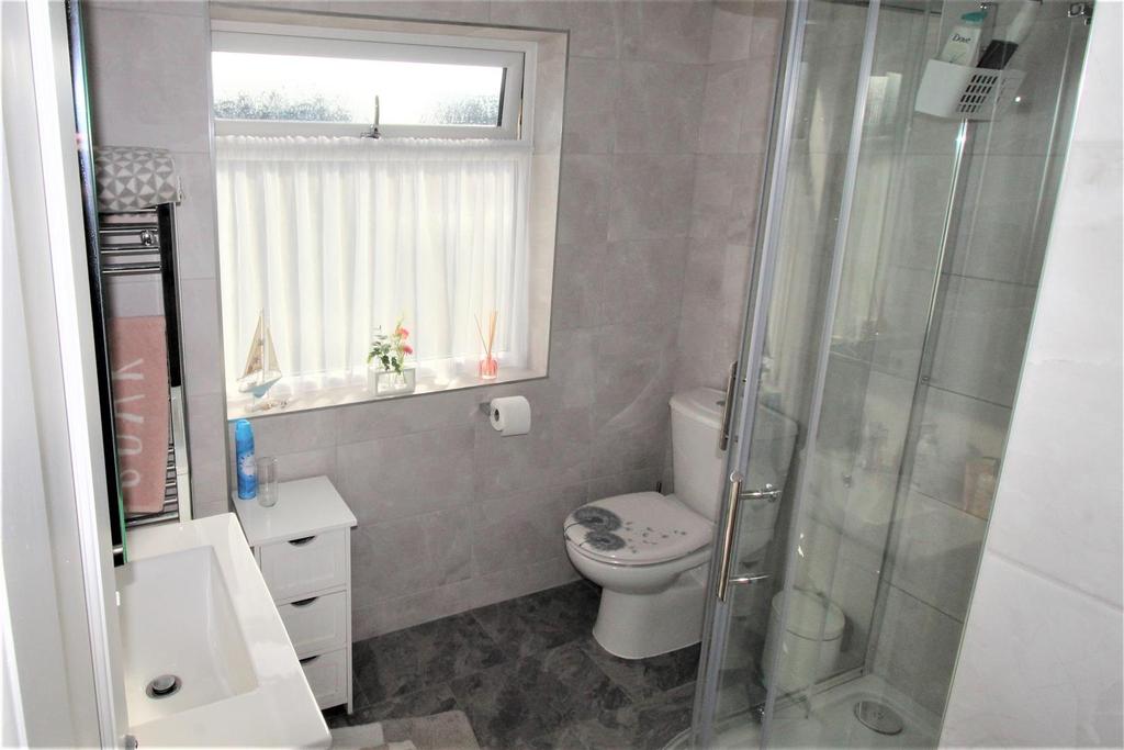 Shower room w.c
