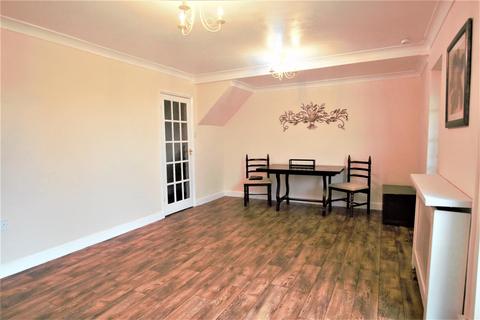 6 Cawthorne Lane, Wrelton, Pickering, YO18 8PQ