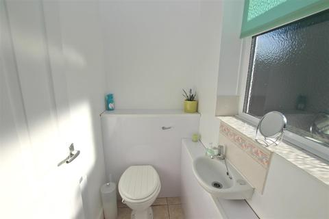 6 Cawthorne Lane, Wrelton, Pickering, YO18 8PQ