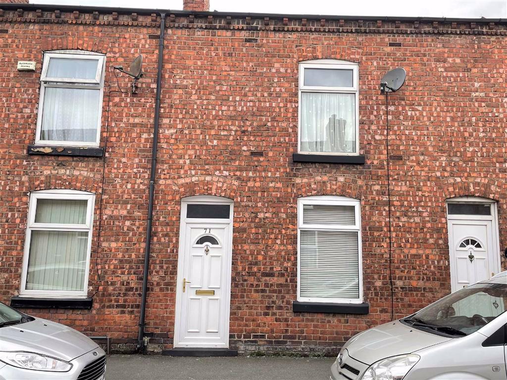 Oxford Street, Leigh 2 bed terraced house for sale £91,950
