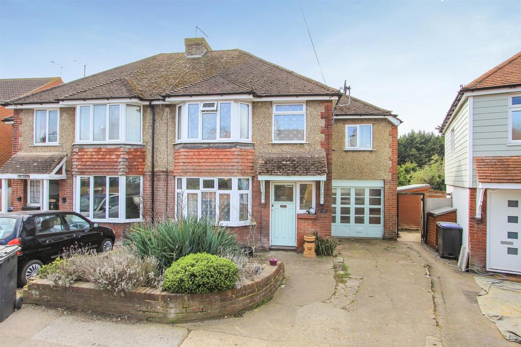 Millstrood Road, Whitstable 4 bed semidetached house £400,000