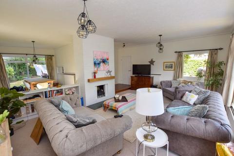 6 Arley End, High Legh, Knutsford, WA16 6NA