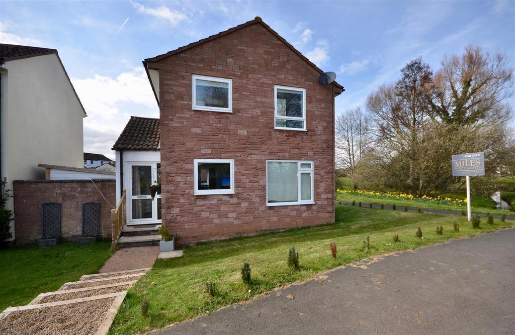 Millers Way, Lydeard, Taunton 3 bed detached house £265,000