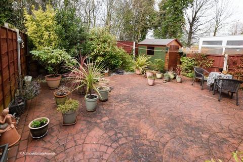 128 Armstrong Close, Birchwood, Warrington, WA3 6DJ