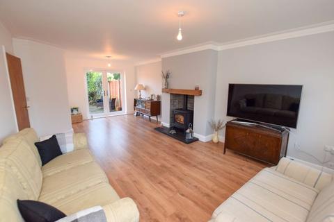 41 Acton Avenue, Appleton, Warrington, WA4 5PS