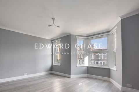 undefined, De Vere Gardens, Ilford, IG1
