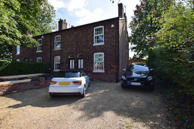 Manchester Road, Warrington 2 bed cottage £240,000