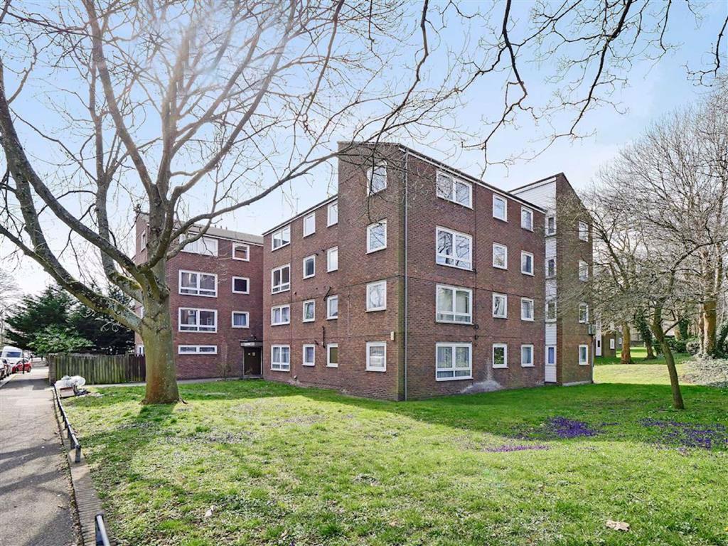 Westwood Hill, Sydenham 2 bed £325,000